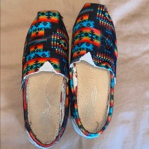 Tom’s tribal shoes
